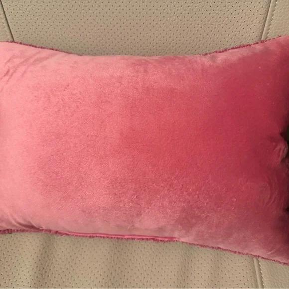 Pink 'Darlin'' Textured Pillow - Picture 2 of 2
